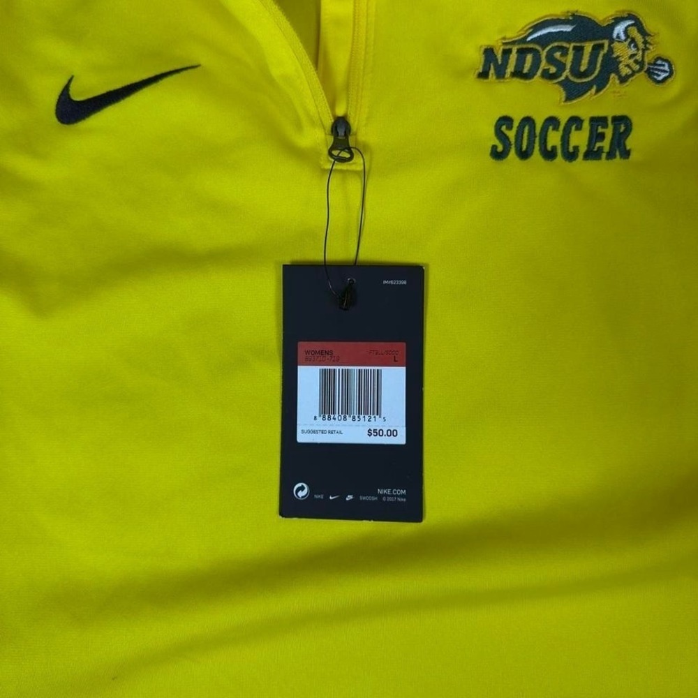 Nike Dri-FIT NDSU Soccer Quarter Zip Womens L Neon Yellow Brand New With Tags - Picture 4 of 6